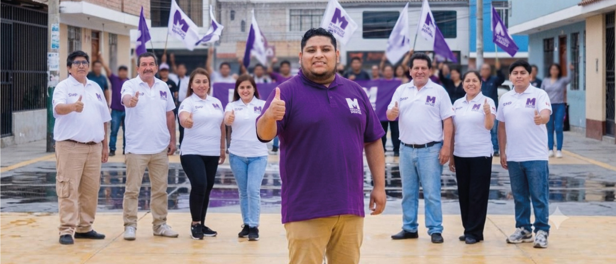 Luis Alberto Flores Roldán con simpatizantes del Partido Morado en San Martín de Porres